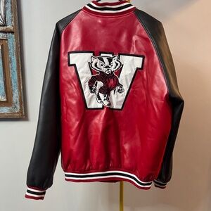 Steve & Barry's vintage university of Wisconsin Varsity bomber Jacket L